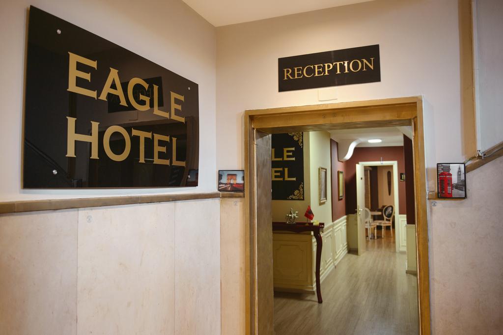 Hotel Eagle Тирана Экстерьер фото