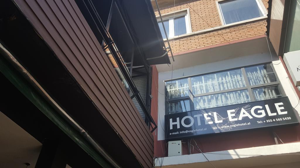 Hotel Eagle Тирана Экстерьер фото